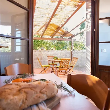 Apartment Borgo Patresi Mare 3 La Guardia